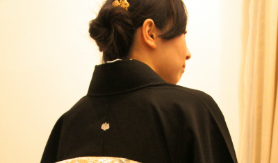 ファミリーロマンス,代行,代理出席,代行出席,代わり,葬儀,葬式,告別式,お通夜,香典,精進落とし,参列,参列者,家族,親族,職場,墓参り,マナー,見送り