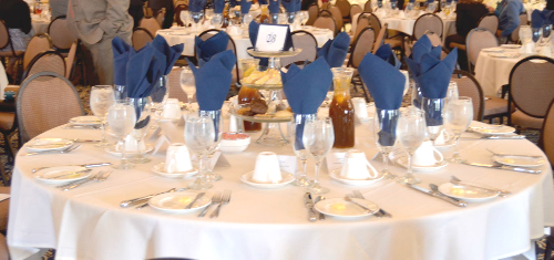 ファミリーロマンス,代行,代理出席,代行出席,代わり,後援会,交流会,パーティー,政治家,アイドル,演奏者,司会,セミナー,二次会,握手会,サクラ,さくら,足りない,ノルマ,イベント