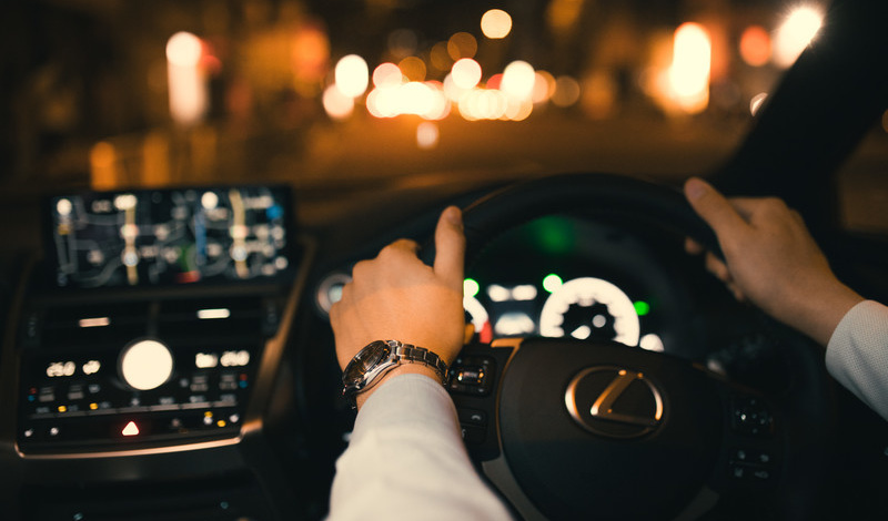 ファミリーロマンス,代行,代理出席,代行出席,執事,レンタル執事,執事代行,荷物持ち,送迎代行,運転代行,買い物代行,同行,王子様,アフタヌーンティー,相談,愚痴聞き,ストレス発散