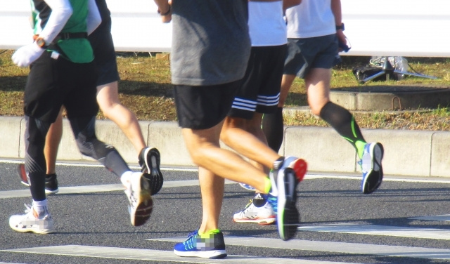 ファミリーロマンス,代行,代理出席,代行出席,マラソンはげまし隊,マラソン,同行,はげまし隊,励まし隊,励ましてほしい,ダイエット,ジョギング,ランニング,続かない,辛い,痩せたい