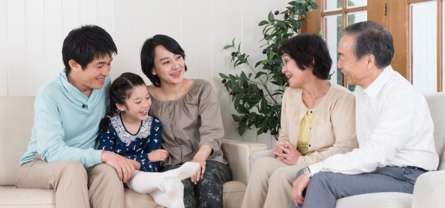 かり婚,ファミリーロマンス,代行,代理出席,石井裕一,結婚生活