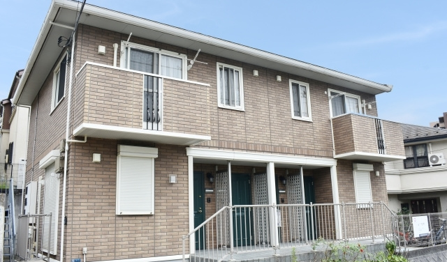 かり婚,ファミリーロマンス,代行,代理出席,石井裕一,結婚生活