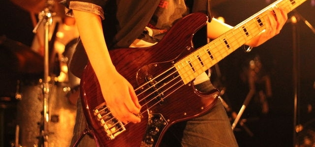 舞台観客,偽客,サクラ,さくら,代行,代理出席,代行出席,代わり,観客,ファン,イベント,来場者,ノルマ,集まらない