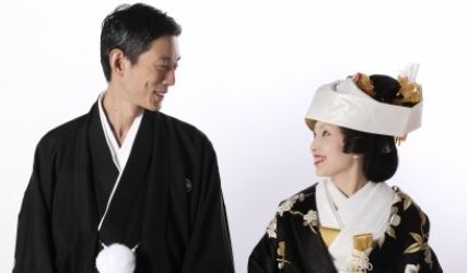 レンタル新郎, 結婚式代行, ファミリーロマンス, 代理新郎, 理想の結婚式, 結婚式サポート, 代行サービス, 特別な日, 結婚式プランニング, パーソナライズドウェディング