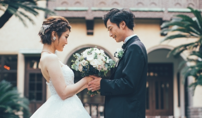 レンタル新郎, 結婚式代行, ファミリーロマンス, 代理新郎, 理想の結婚式, 結婚式サポート, 代行サービス, 特別な日, 結婚式プランニング, パーソナライズドウェディング